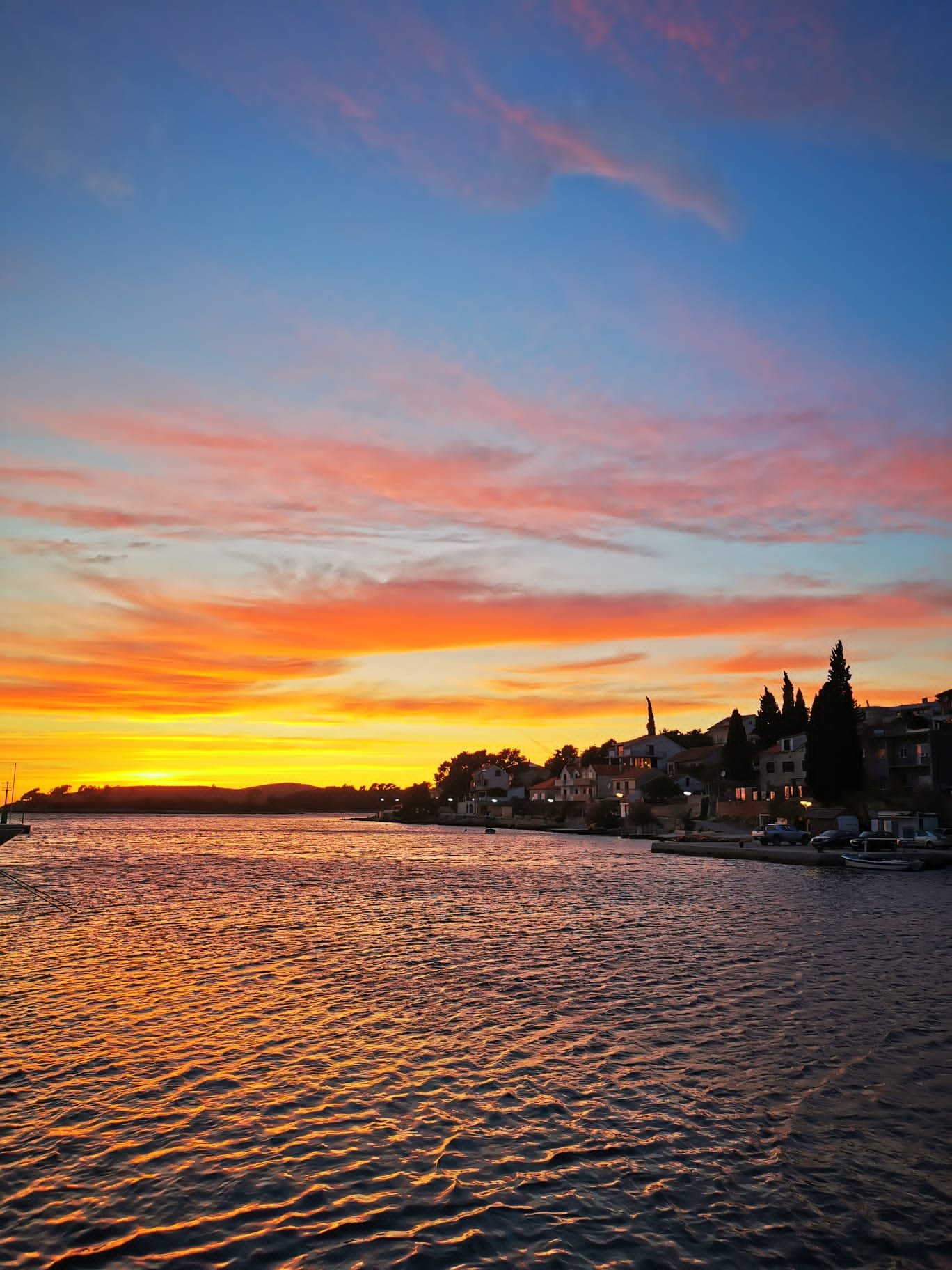 Tento pohľad ma neprestane nikdy baviť.